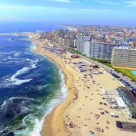 بيت للعطل Casa Jardins Da