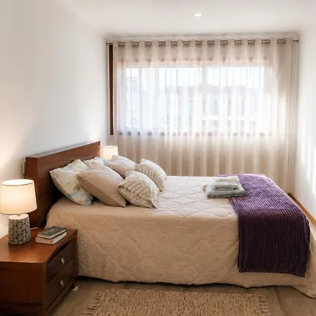 بيت للعطل Casa Jardins Da *